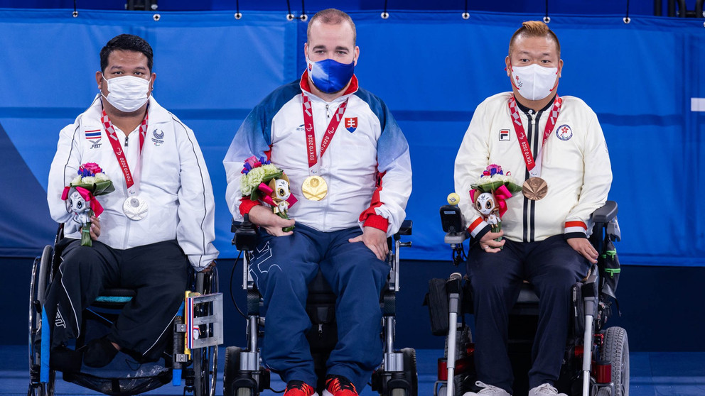 Doktorand FEI získal na paralympiáde zlatú medailu